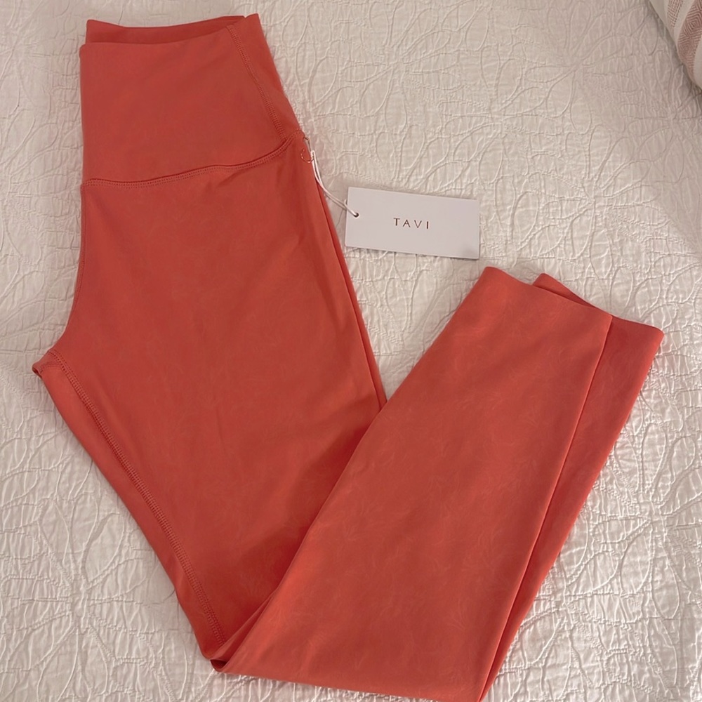 Tavi High Waisted 7/8 Tight Leggings